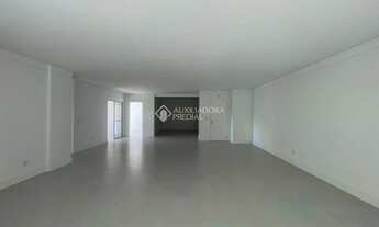 Imagem 2: Empreendimento em Jurerê ao lado do Iate Clube