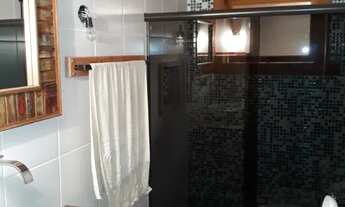 Imagem 14: Casa para venda em rua pública