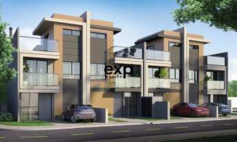 Imagem: Casa triplex com 3 quartos no Santa Cândida!