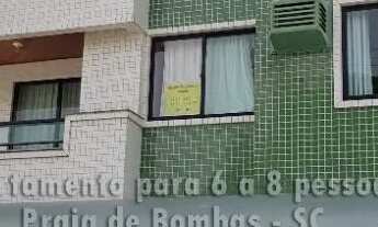 Imagem: JANEIRO Apartamento 6 a 8 pessoas, Praia