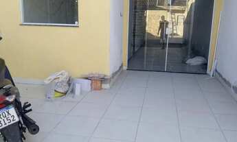 Imagem 2: Vendo casa com 2/4 e suite piabeta