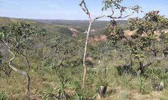 Imagem 5: Terreno de 7 hectares, com nascente e córrego nos fundos, próximo a Serra do Cipó
