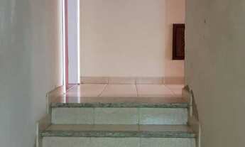 Imagem 5: Prédio comercial e residencial no Centro de Italva-RJ. Ótimo investimento!