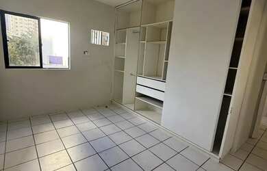 Imagem 2: Imóvel para aluguel possui 132 metros quadrados com 3 quartos em Boa Viagem - Recife - PE