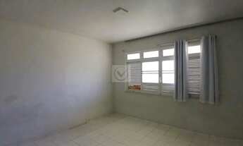 Imagem 7: Casa no Bairro Atalaia