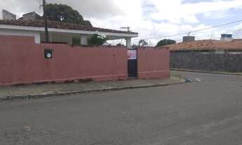 Imagem 4: Casa próximo a Igreja dos Capuchinhos