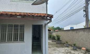 Imagem 2: Nova Iguaçu-Valverde Casa com dois andares e quatro vagas