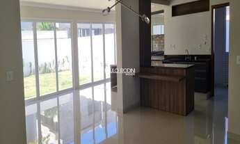 Imagem 7: Casa de condomínio sobrado para venda tem 390 metros quadrados com 4 quartos