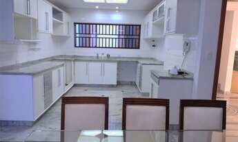 Imagem 3: Sobrado para venda possui 330 metros quadrados com 3 quartos em Jardim Guapira - São Paulo