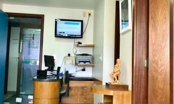 Imagem 2: Consultório médico para Venda aluguel ou permuta com casa em Praia do Forte com 54 m² no I