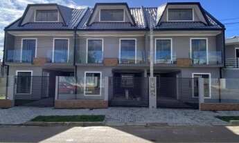 Imagem 2: Sobrado para venda possui 106 metros quadrados com 3 quartos em Umbará - Curitiba - PR