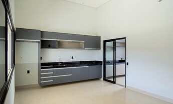 Imagem 3: Casa de condomínio térrea para venda possui 135 metros quadrados com 3 quartos