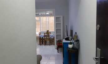 Imagem 2: Catete, Rua tranquila, 2 quartos, apartamento tipo garden, lindão!