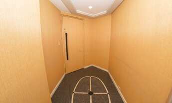 Imagem 3: COBERTURA NO BATEL. MORE NO TOPO, COM MUITO SOL E BEM LOCALIZADO.2 SUITES NO PISO INFERIOR