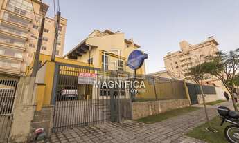 Imagem 2: CASA com 4 dormitórios à venda com 350m² por R$ 1.980.000,00 no bairro Seminário - CURITIB