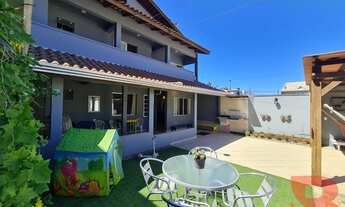 Imagem 4: SOBRADO 05 DORMITÓRIOS SENDO 01 SUÍTE, PISCINA, ÁREA DE LAZER, A APENAS 120,00m DO MAR NA