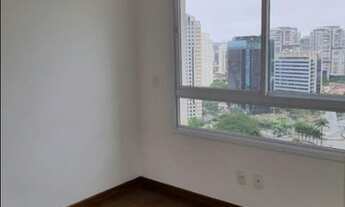 Imagem 6: More em frente ao Shopping Morumbi!