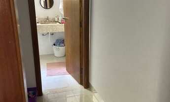 Imagem 7: Casa de condomínio para venda tem 240 metros quadrados com 3 quartos