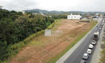 Imagem 2: Amplo terreno no bairro Itoupava Central!