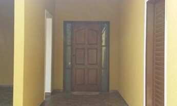 Imagem 5: Casa térrea para locação com 4 dormitórios, piscina e completa em armários