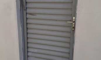 Imagem: Aluga-se Quarto c Banheiro e Garagem