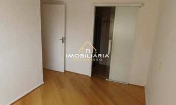 Imagem 2: Apartamento para aluguel possui 67 metros quadrados com 2 quartos em Cristo Rei - Curitiba