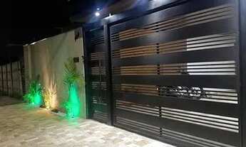 Imagem: Linda casa com edícula no florença