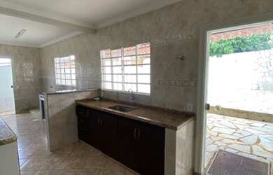 Imagem 6: Casa para aluguel com 400m² , 3 quartos, R$ 4.000,00/mês