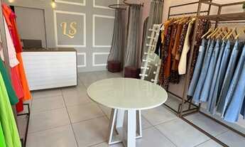 Imagem 3: Repasse de loja Galpão / depósito com 5 vagas na garagem