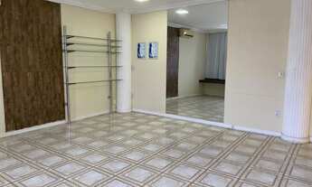 Imagem 6: Casa para venda possui 350 metros quadrados com 4 quartos