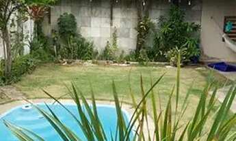 Imagem: Alugo quartos em casa com piscina. Só para