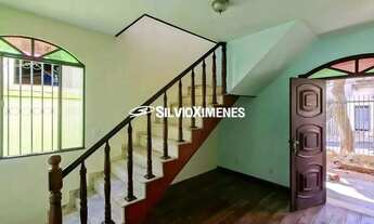 Imagem 2: Residencial Casa no Sagrada Família com 480,00 (M²), 4 quartos e 5 vagas para Venda