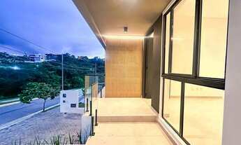 Imagem 4: IExcelente casa em condomínio pronta para morar de frente a uma área verde