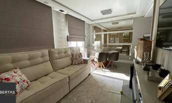 Imagem 4: Apartamento mobiliado de 3 dormitórios,1 vaga, elevador no bairro Morro Santana