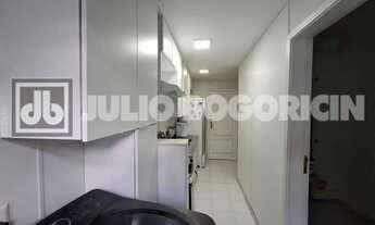 Imagem 3: Rua Visconde de Caravelas, suite, closet, vaga de garagem, total infra