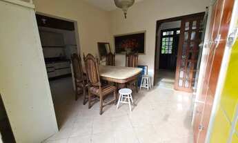 Imagem 7: Casa de 06 Dorm. Sendo 02 suítes na Trindade