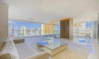 Imagem 2: Apartamento com 260 m2, 3 suítes e quatro vagas, excelente localização em Higienópolis