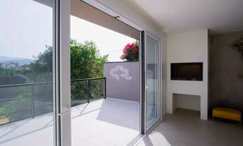 Imagem 2: Casa Sobrado com 3 suítes com sacadas