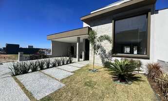 Imagem 2: Casa à venda em Valinhos, Residencial Mont Alcino, com 3 suítes, com 222 m², Residencial M