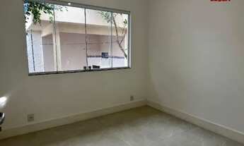 Imagem 7: Casa Chamosa com Excelente Localização