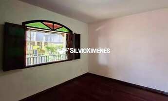 Imagem 5: Residencial Casa no Sagrada Família com 480,00 (M²), 4 quartos e 5 vagas para Venda