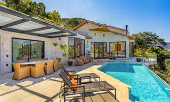 Imagem: Casa com 4 quartos em condomínio em Itaipava