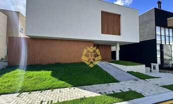 Imagem 2: Casa de Alto Padrão em condominio fechado em Santa Felicidade, com 5 dormitórios à venda