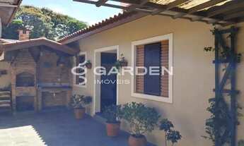 Imagem 3: Imóvel para venda tem 200 metros quadrados com 3 quartos