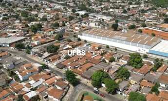 Imagem 2: KITNETES A VENDA- Imóvel com 8 kitnetes gerando Renda