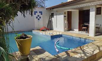 Imagem 2: Casa em Rua Milton da Rocha Soares - Piratininga - Niterói/RJ