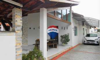 Imagem 6: ALUGA - Casa em condomínio fechado com 3 quartos/ 2 suítes, DCE, Piscina, 186m² - Cabo Bra