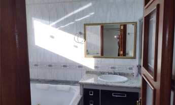 Imagem 5: Sobrado para venda possui 330 metros quadrados com 3 quartos em Jardim Guapira - São Paulo