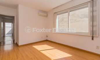 Imagem 2: Apartamento Garden à venda de 107m² com 3 dormitórios e 2 vagas em Petrópolis - Porto Aleg