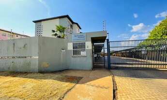 Imagem: Alugo apto de 2 quartos - 405 Sul